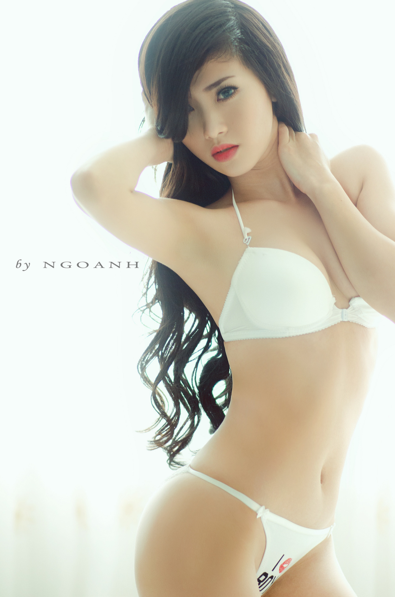 女邻居